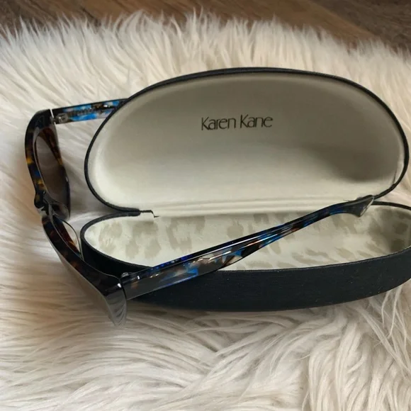 Karen Kane Blue Tortoiseshell Cat-Eye Sunglasses - Picture 8 of 17